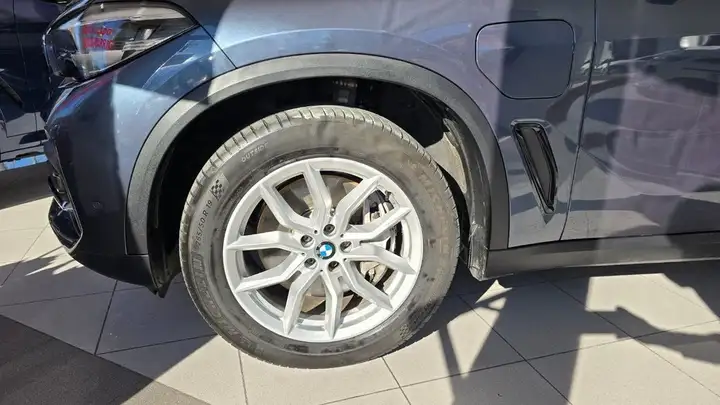 BMW X5 xDrive45e 2020, foto 22