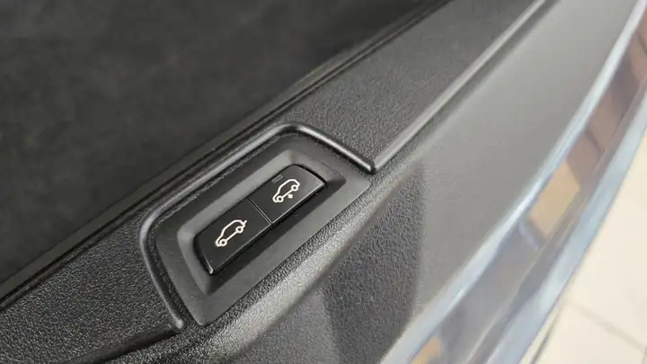 BMW X5 xDrive45e 2020, foto 24