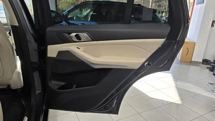 BMW X5 xDrive45e 2020, foto 40