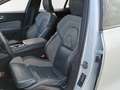 Volvo V60 2.0 T8 AWD R-Design /Pano/Leder/Trekh/Bower&Wilkin Weiß - thumbnail 29