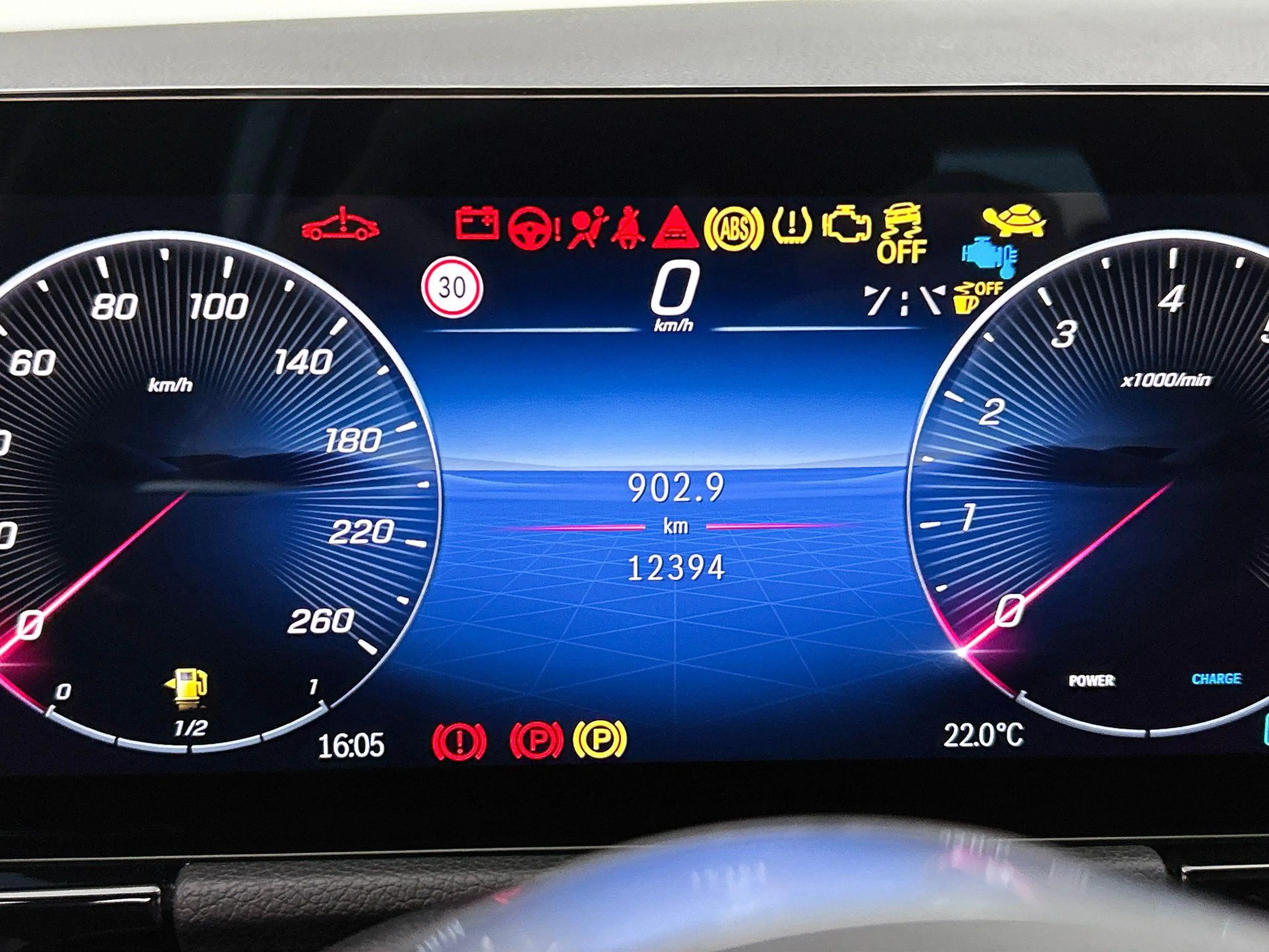 Mercedes-Benz GLA 180 Business line | Smartphone Integratie | Verwarmde — photo 11