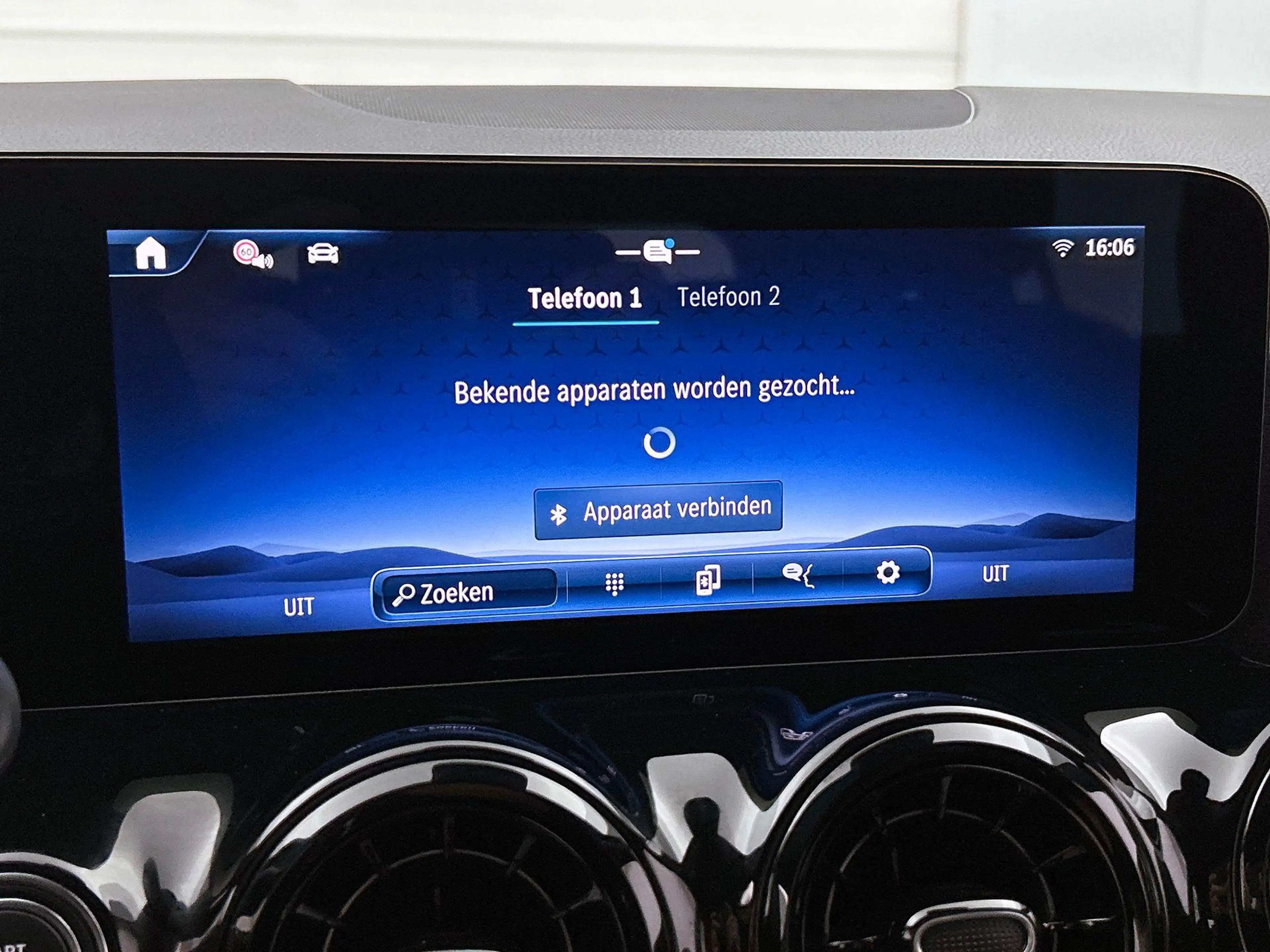 Mercedes-Benz GLA 180 Business line | Smartphone Integratie | Verwarmde — photo 15