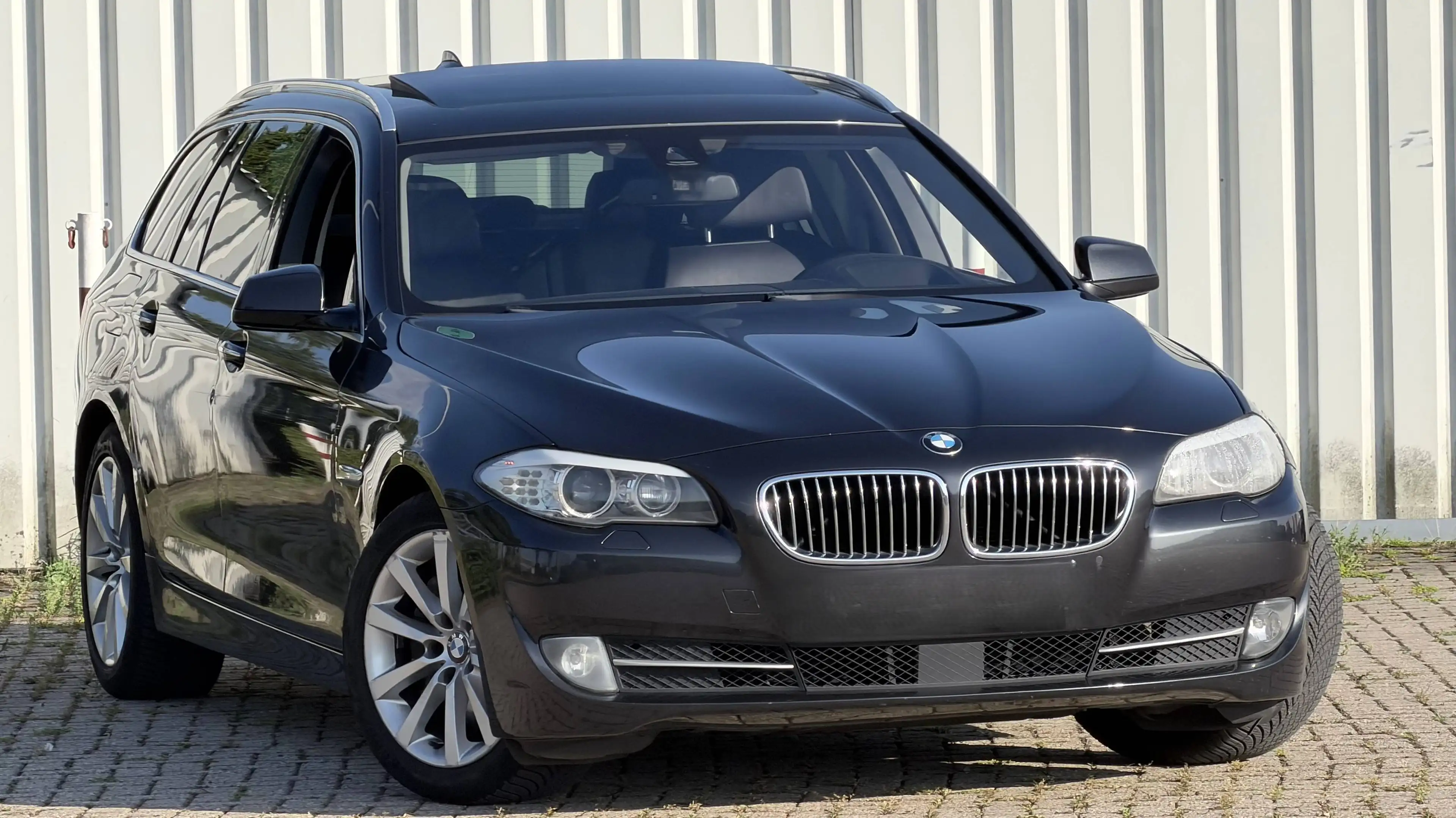 BMW 525 525d Touring Leder Standhz. HuD Softclose LED Pano Voll