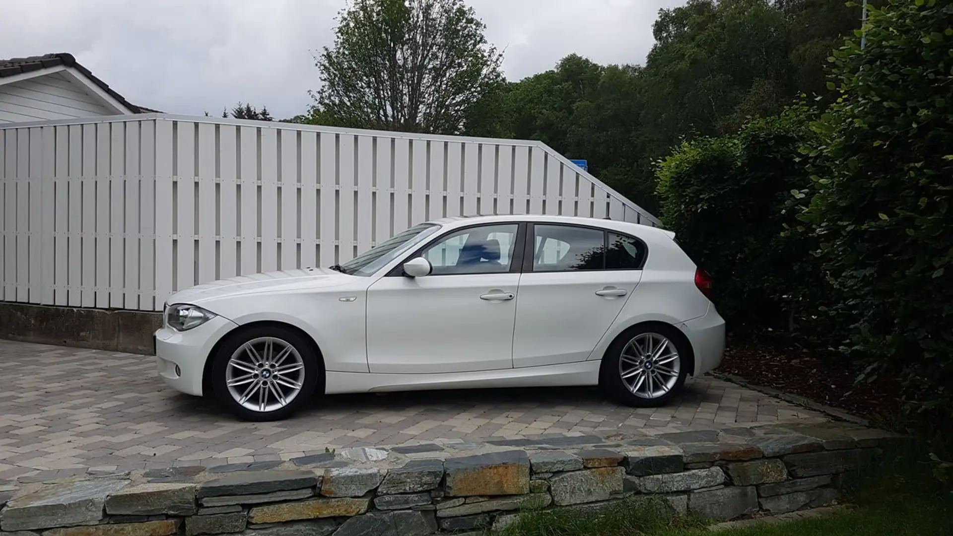 BMW 116 116i Blanc - 1