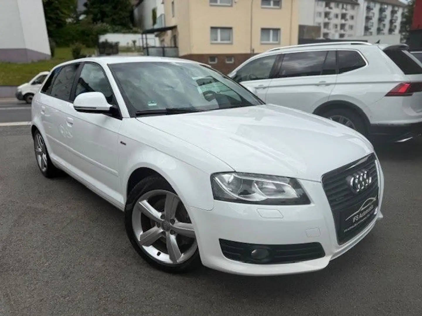 Audi A3 Sportback 2.0 TFSI SLINE SportpaketPLUS Fehér - 2