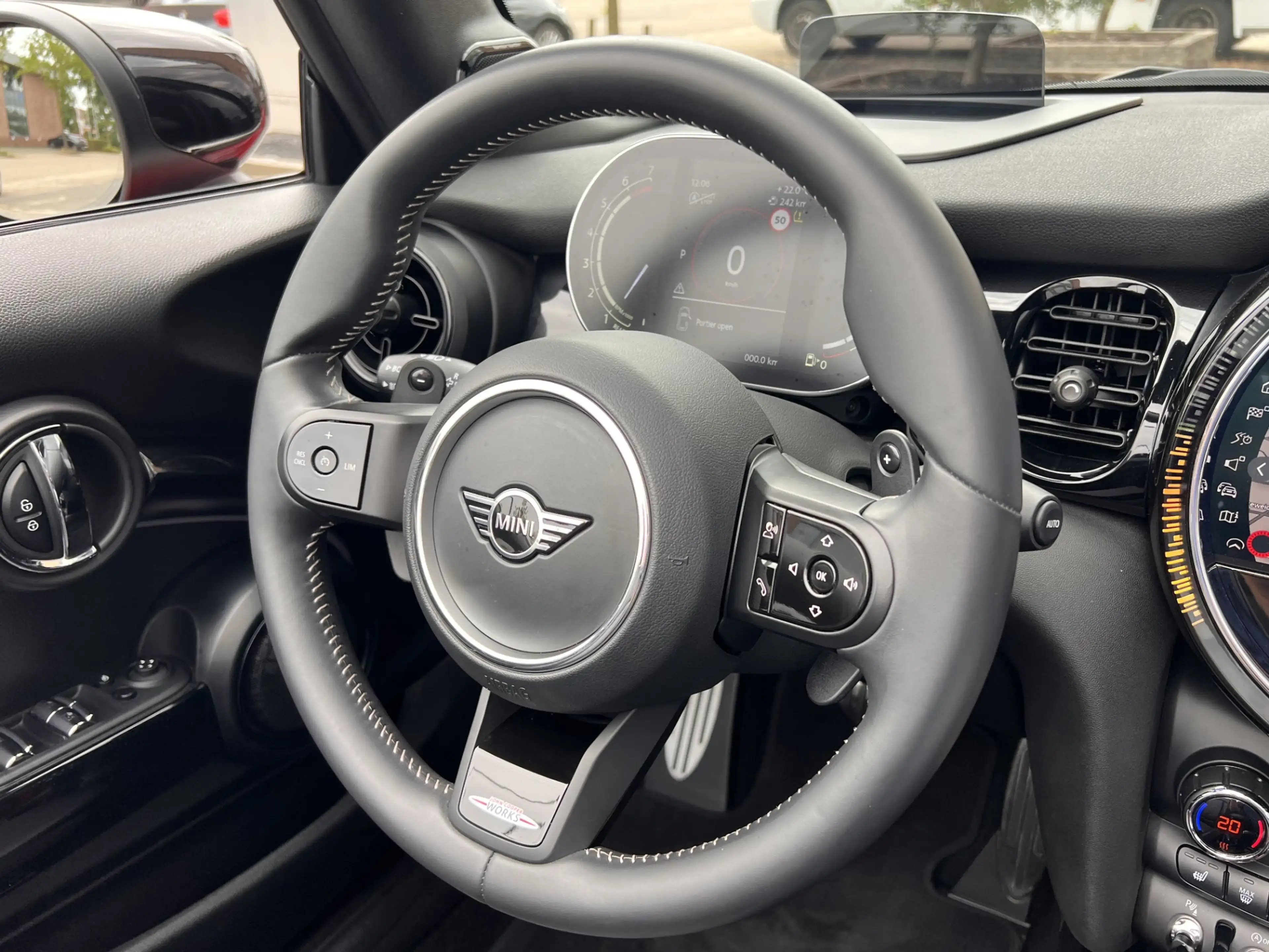 MINI Cooper S Cabrio 2.0 John Cooper Works AUT. JCW / HEAD UP/ HARMAN V — photo 17