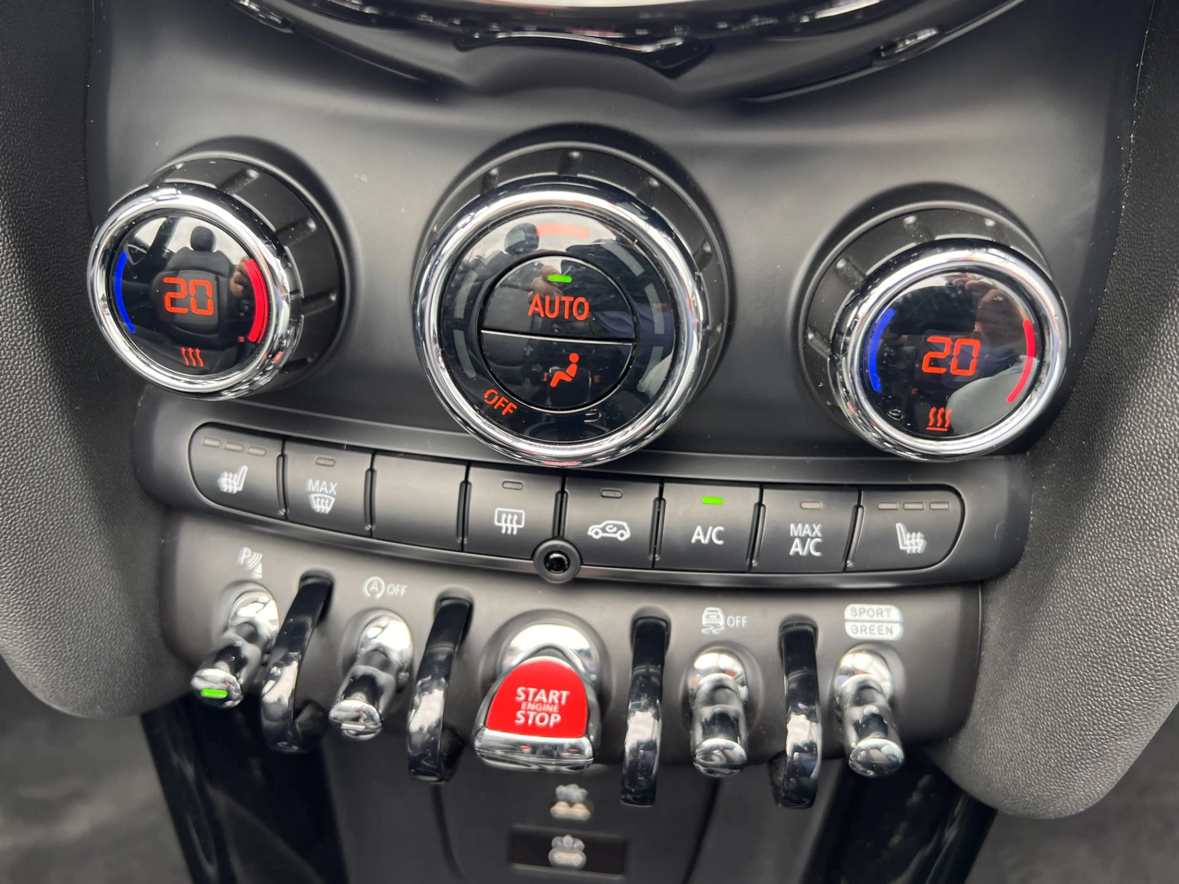 MINI Cooper S Cabrio 2.0 John Cooper Works AUT. JCW / HEAD UP/ HARMAN V — photo 15