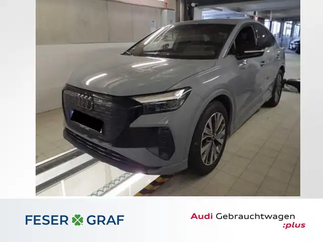 Audi Q4 e-tron 40 S Line Int LED,Navi,Sitzhzg,Kamera,19Zoll