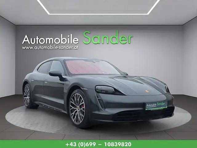 Porsche Taycan 4S Cross Turismo Ansicht 4
