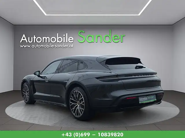 Porsche Taycan 4S Cross Turismo Ansicht 3