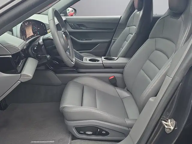 Porsche Taycan 4S Cross Turismo Ansicht 12