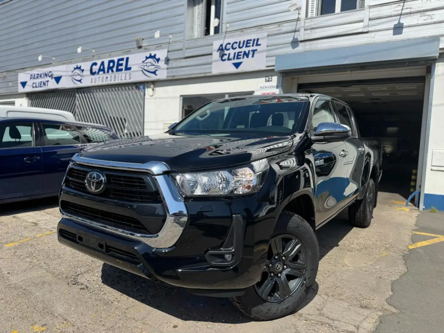 Toyota Hilux IV 4WD 2.4 D-4D 150 DOUBLE CABINE Noir - 2