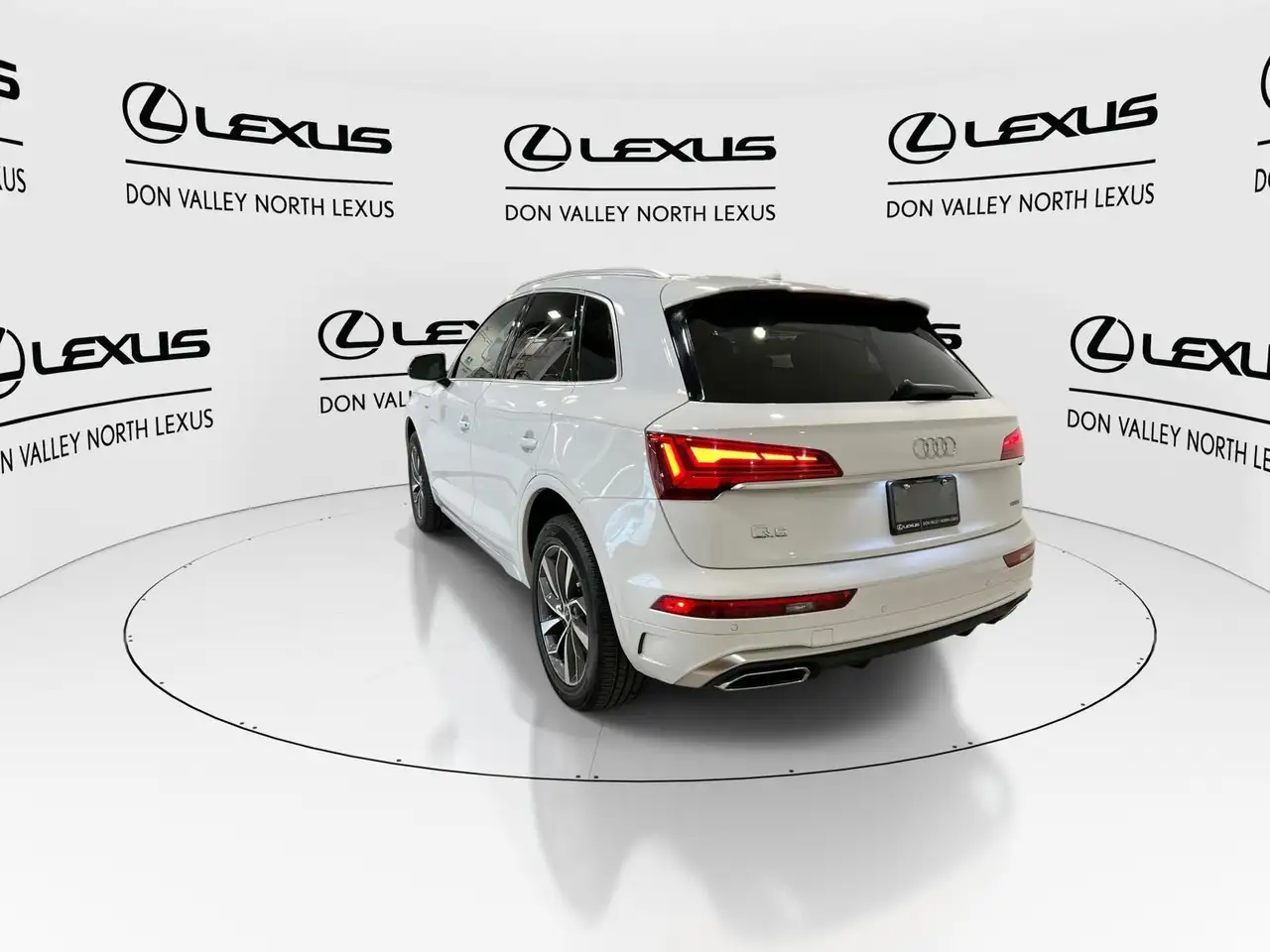 Audi Q5 снимка Audi Q5