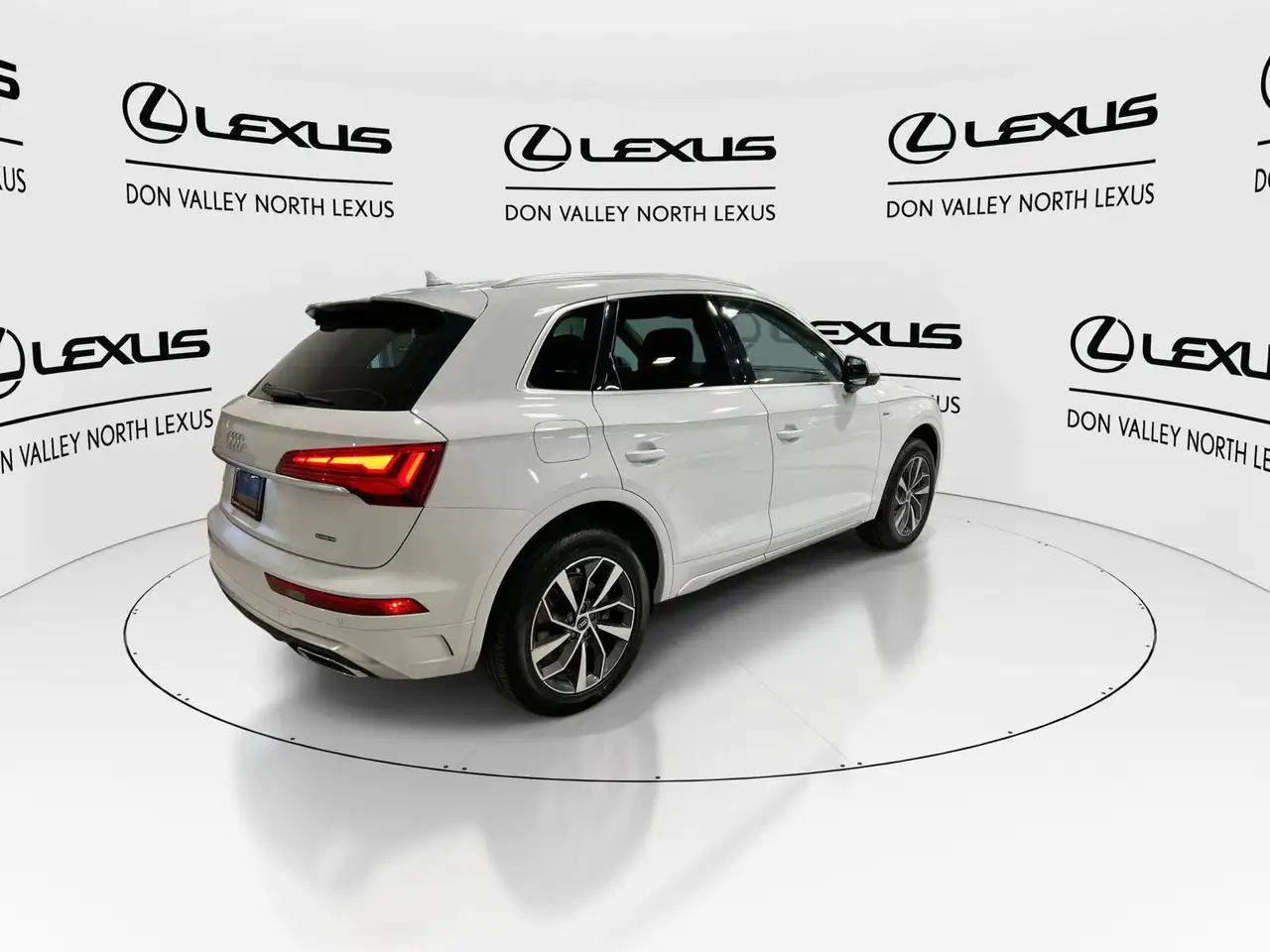 Audi Q5 снимка Audi Q5