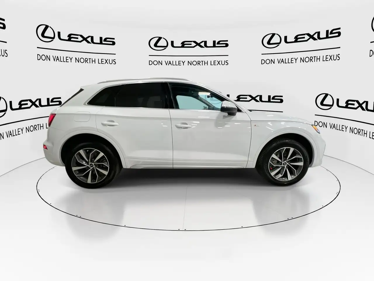Audi Q5 снимка Audi Q5