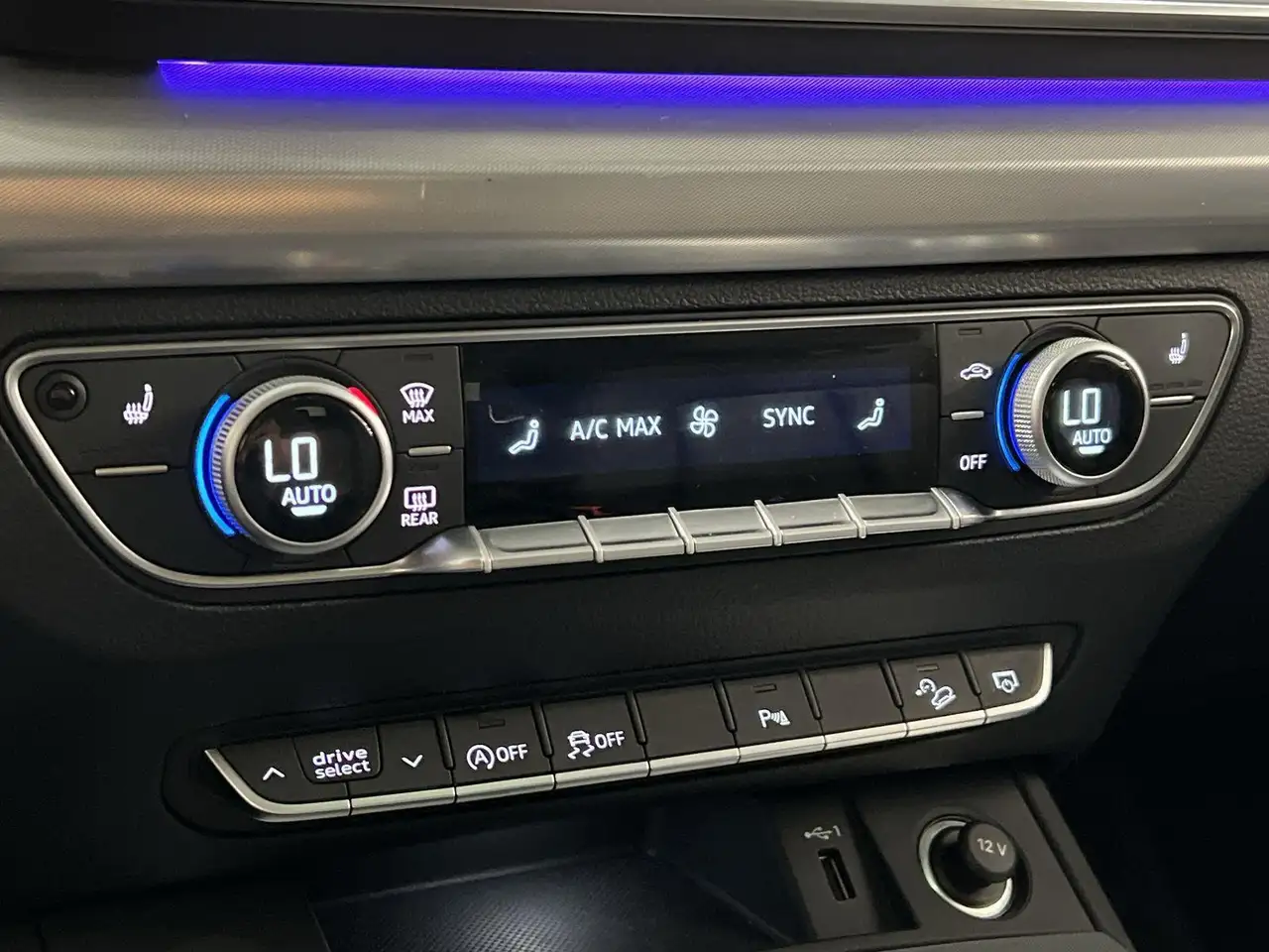 Audi Q5 снимка Audi Q5