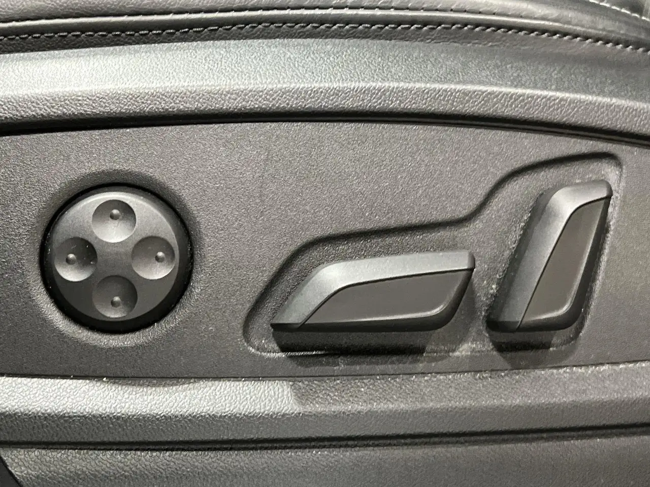 Audi Q5 снимка Audi Q5
