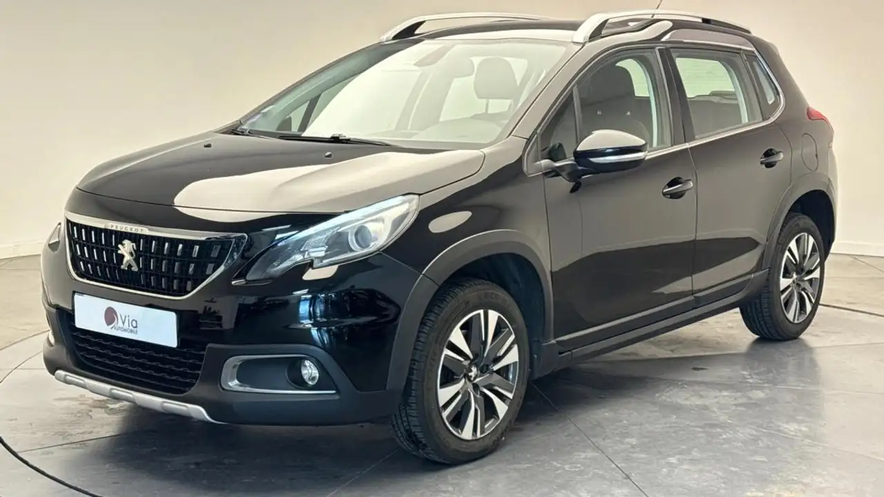 Peugeot 2008 STYLE / MOTEUR NEUF