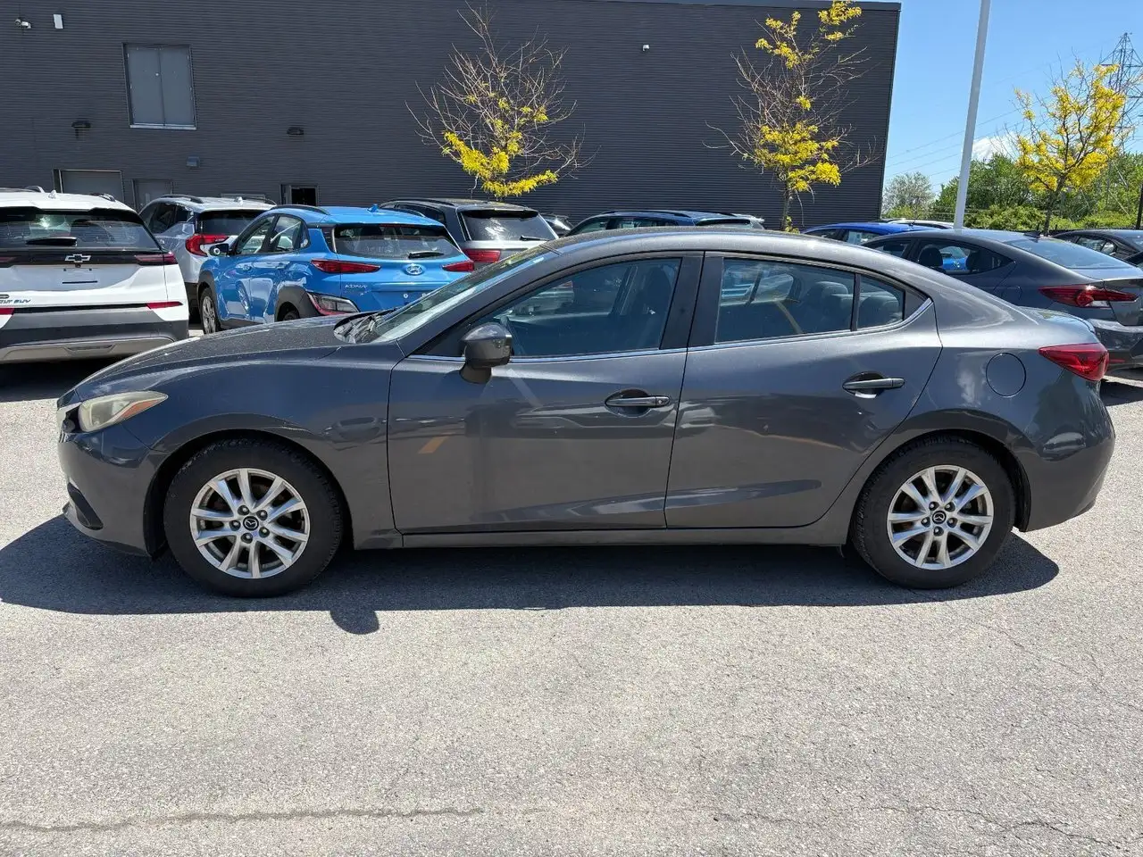Mazda 3 снимка Mazda 3