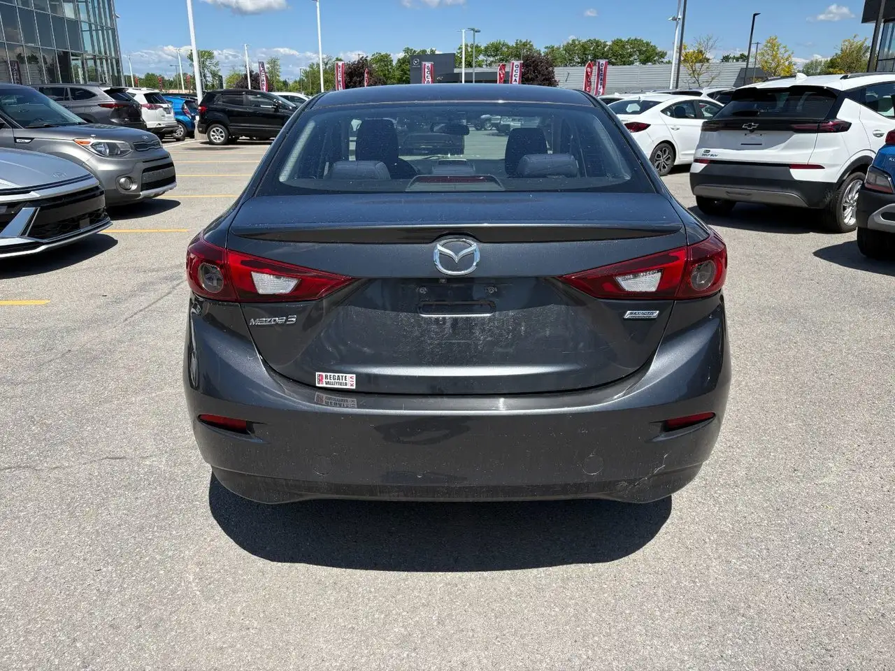 Mazda 3 снимка Mazda 3