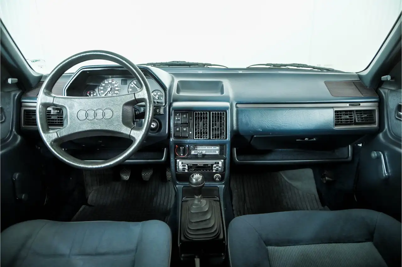 Audi 100 1.8 injectie, foto 7
