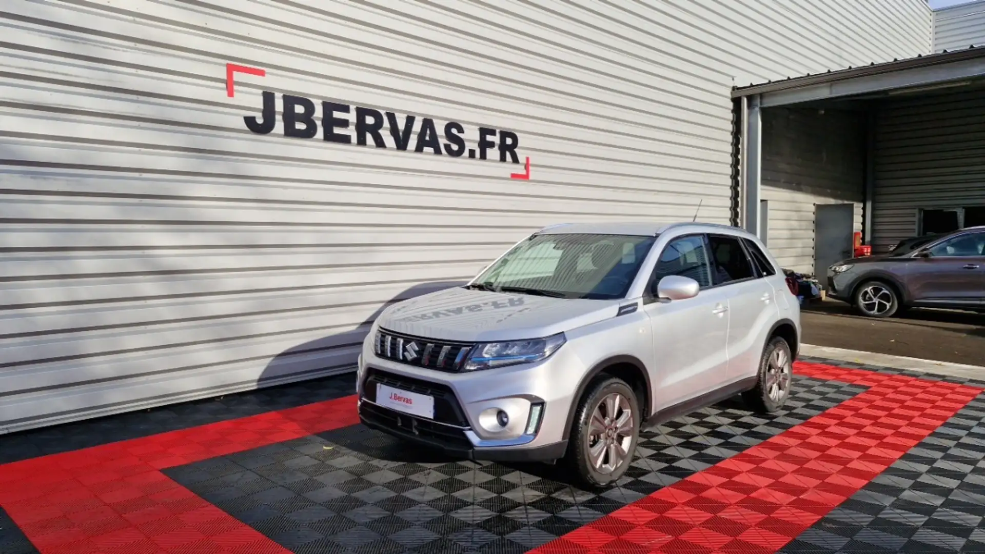Suzuki Vitara 1.4 BOOSTERJET HYBRID PRIVILEGE - 1