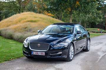 XJ 2.0 Ti Luxury | Facelift 2017 | Eur6 | lage BIV