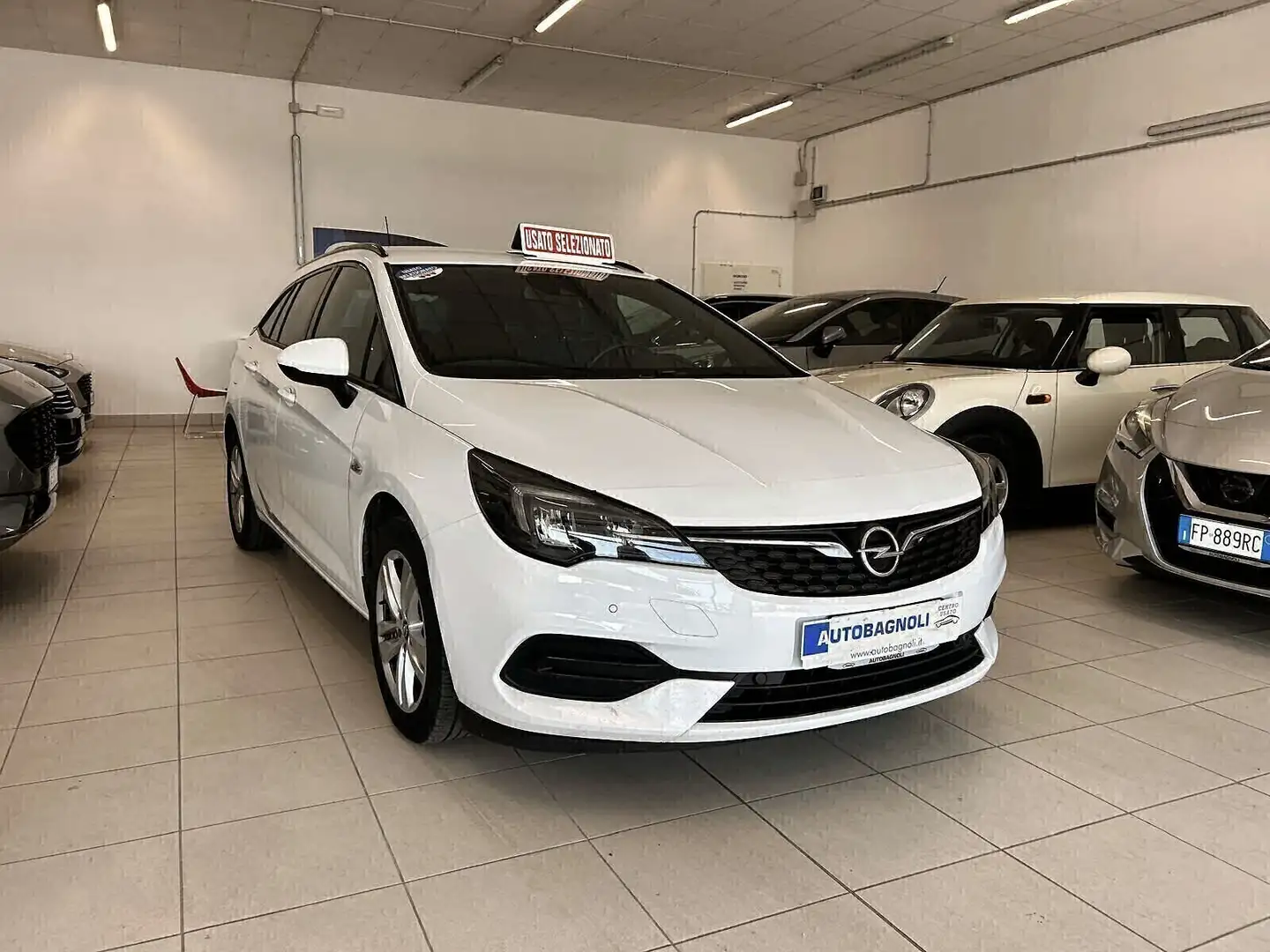 Opel Astra Sports Tourer GS LINE 1.5 CDTI AT9 SPOTICAR Bianco - 2