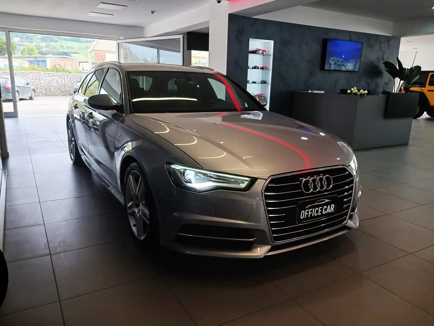 Audi A6 2.0 tdi quattro 190cv s-tronic S Line Zilver - 1