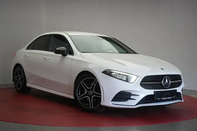 Mercedes-Benz A 220 d 8G-DCT AMG Navi/Temp/Lane/Wide/