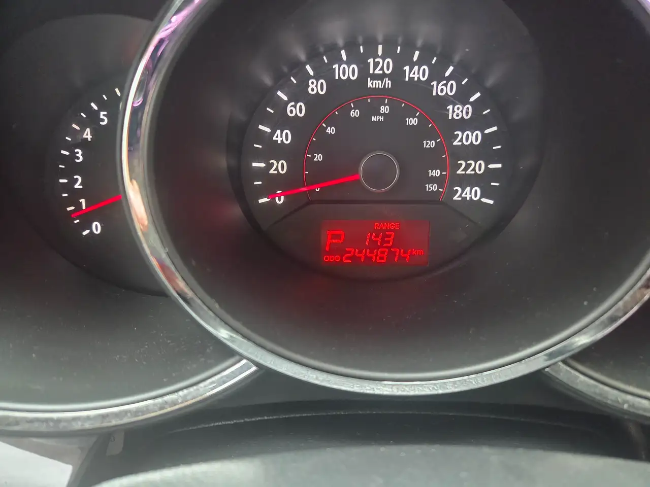 Kia Sorento снимка Kia Sorento