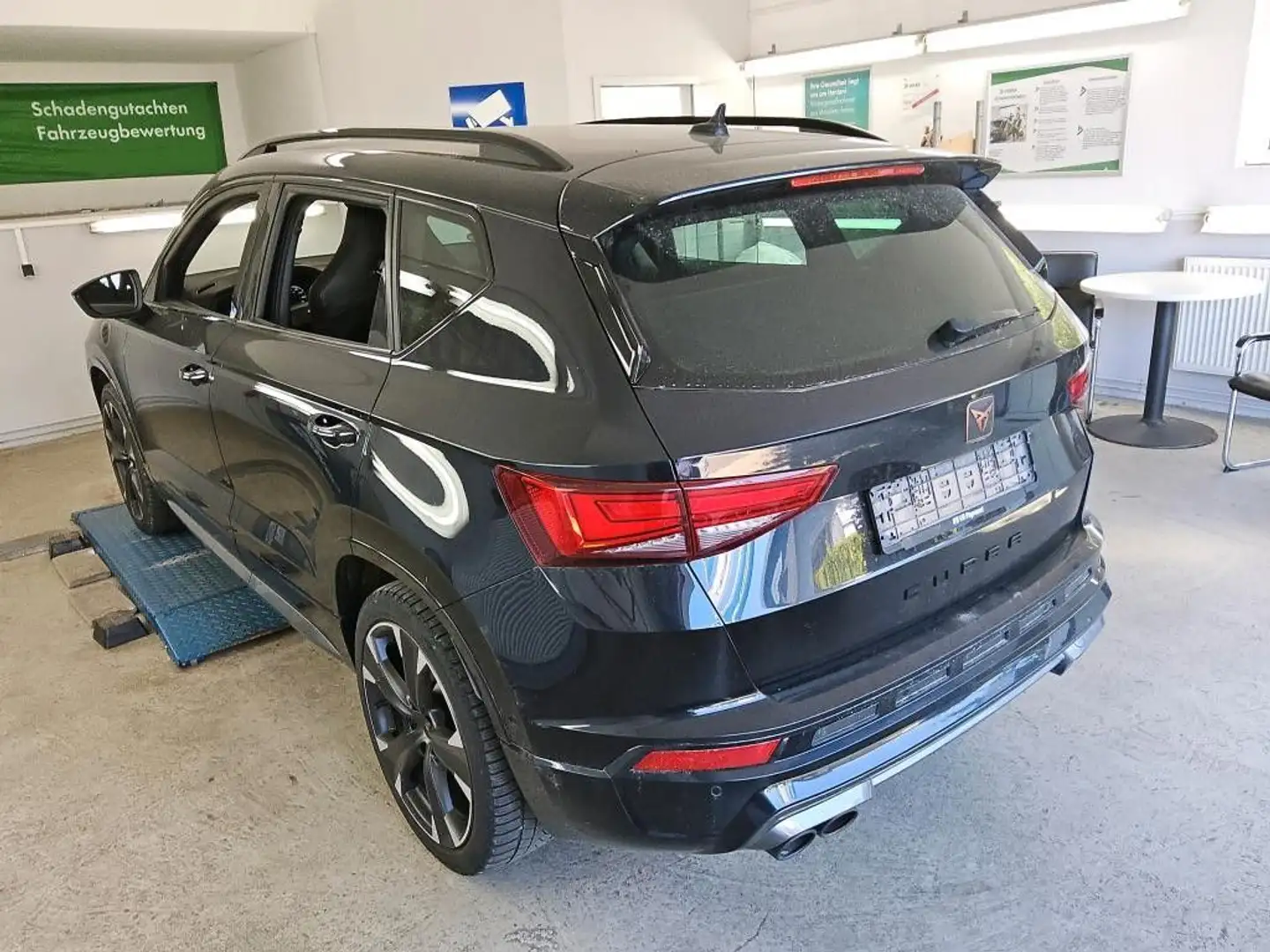 CUPRA Ateca Basis 4Drive Negro - 2