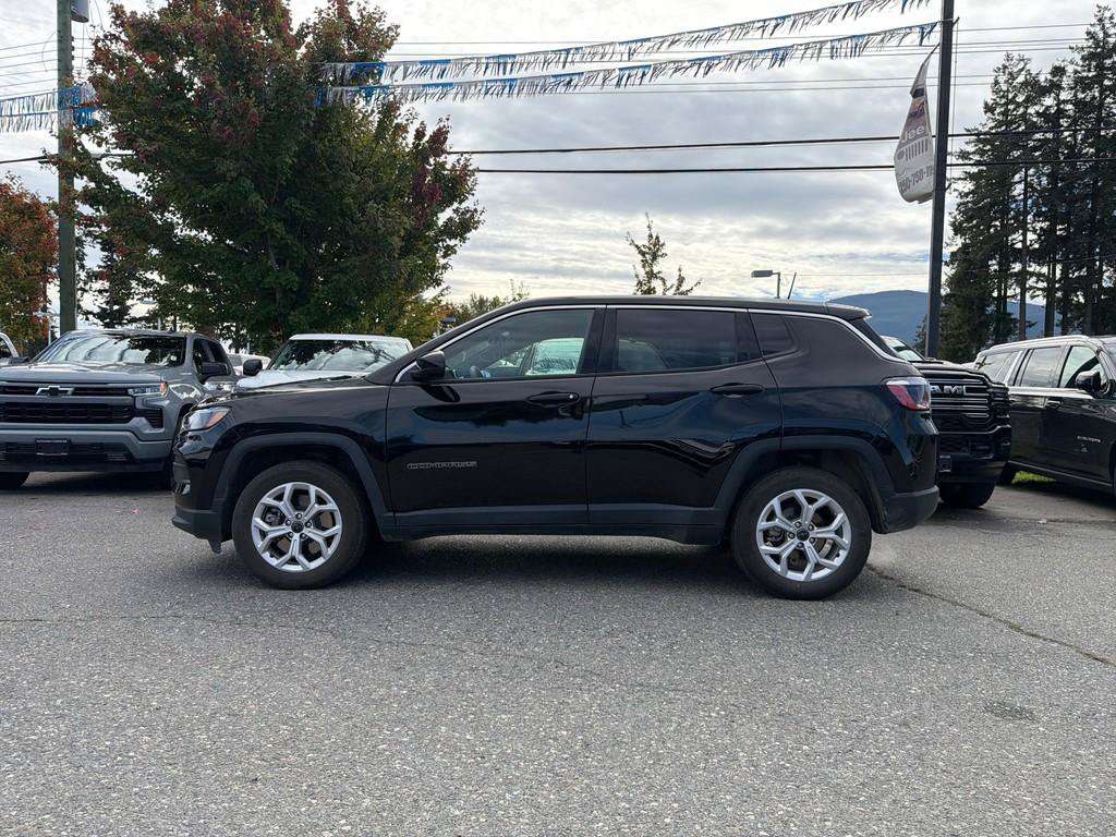 2026 Jeep Compass Sport 4x4 | Heated Seats | No Accidents! — снимка 3