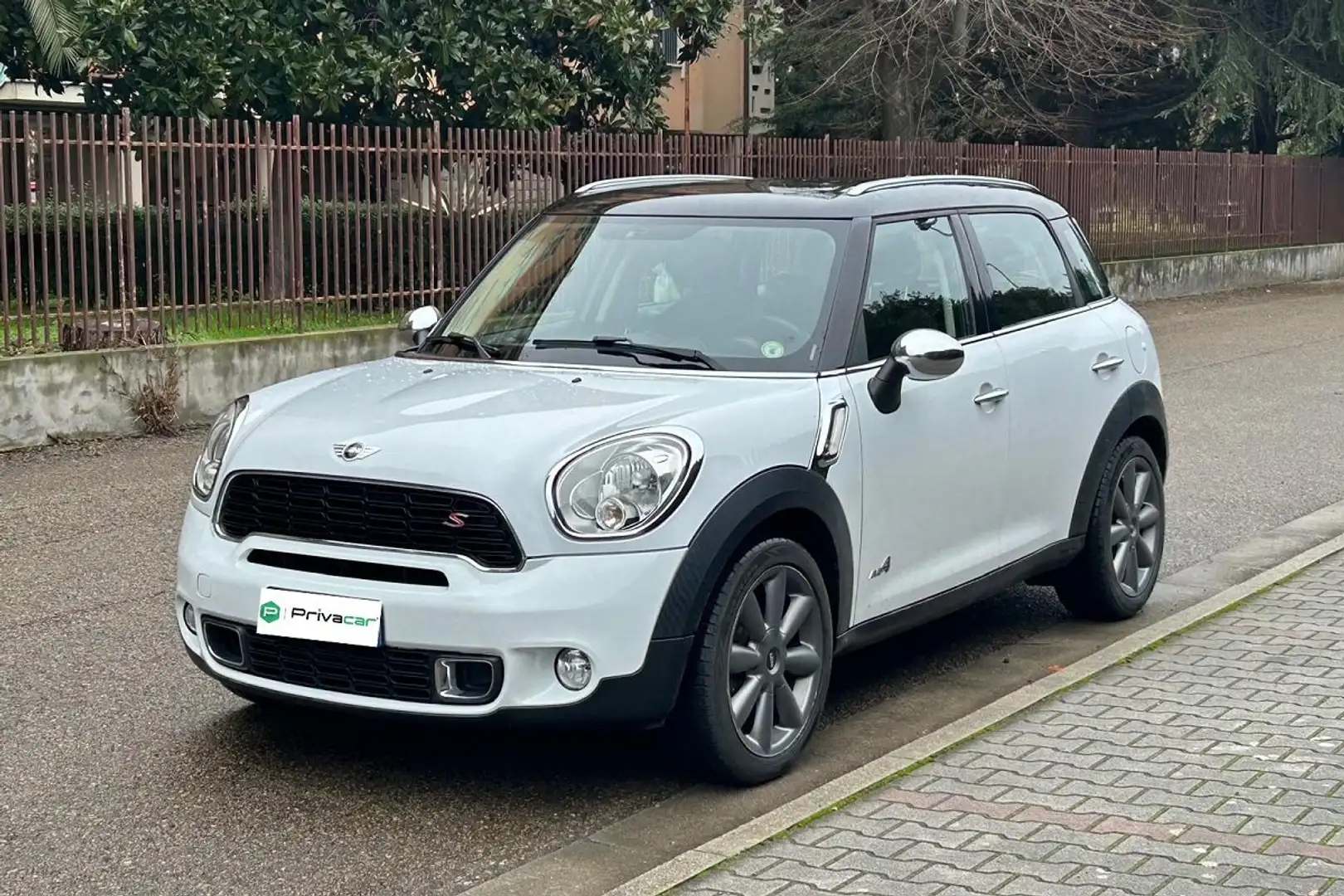 MINI Cooper SD Countryman Mini 2.0 Cooper SD Countryman ALL4 Weiß - 1