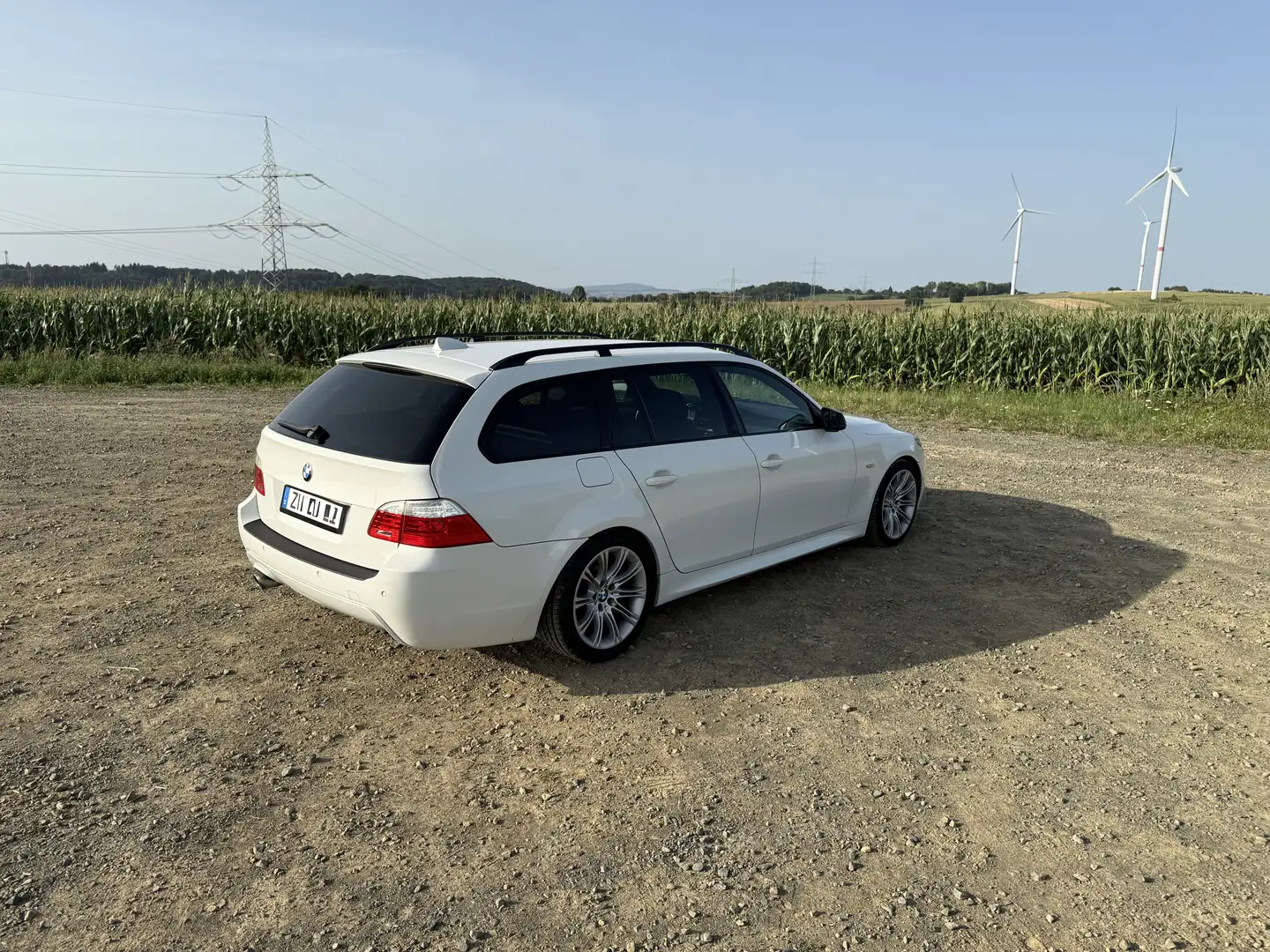 BMW 520 520d Touring Aut. Edition Sport - 2
