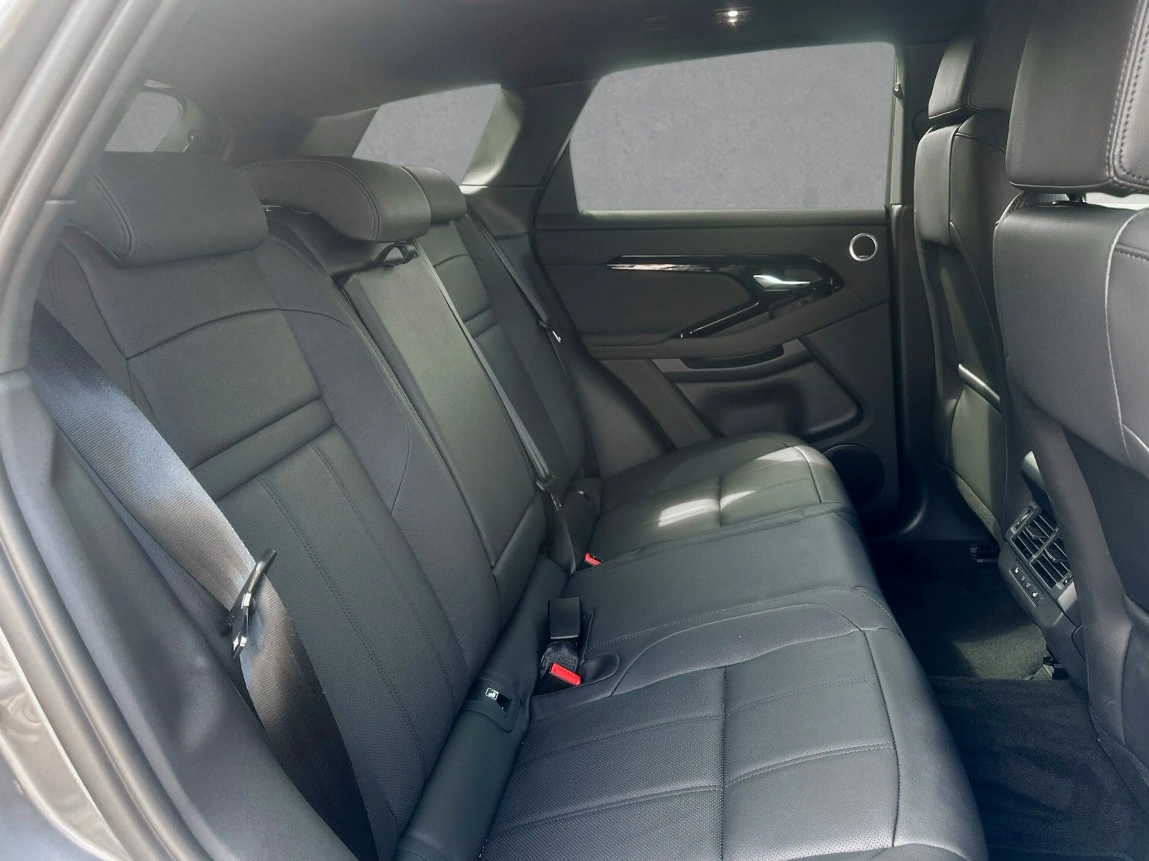 Land Rover Range Rover Evoque P270e DYNAMIC SE AWD ACC — photo 5