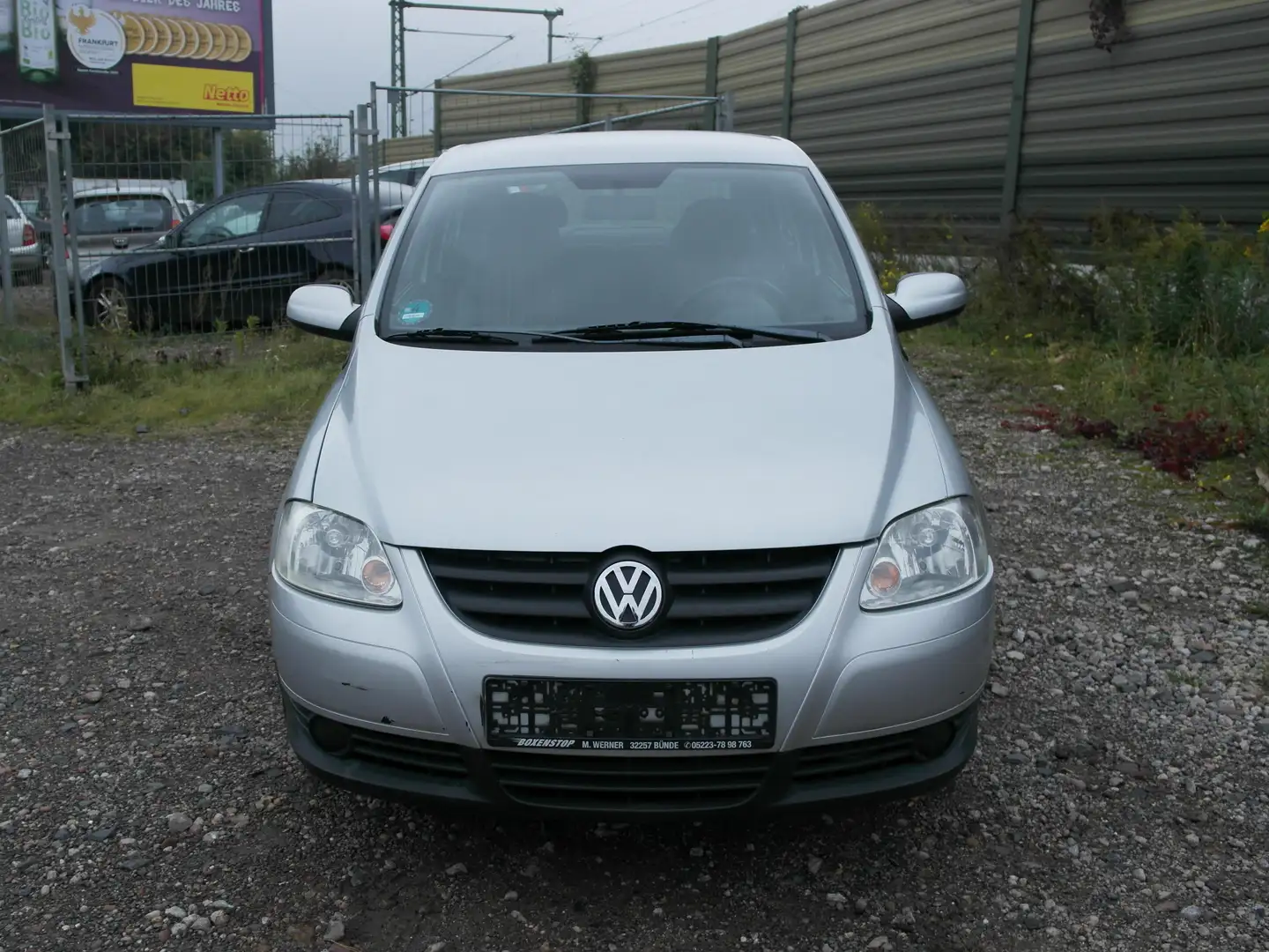 Volkswagen Fox Fox 1.2 weing gelaufen Tüv Au 09/2026 - 2