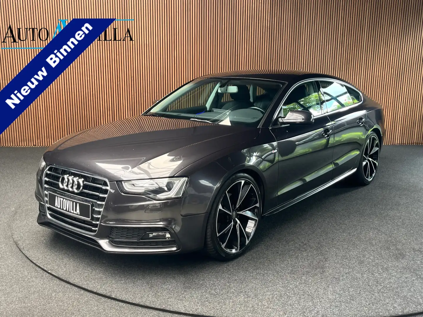 Audi A5 Sportback 1.8 TFSI Sline Navi Leer Xenon PDC Clima Gris - 1