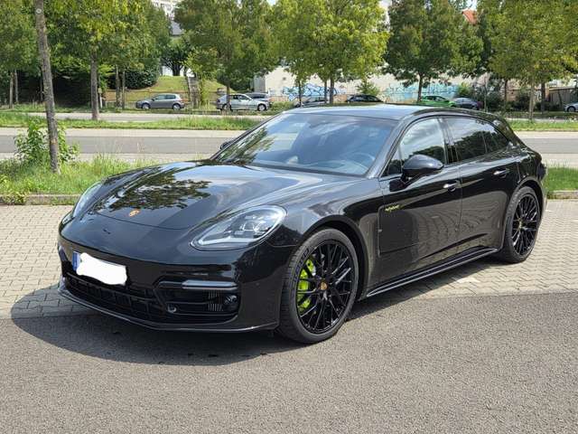 Imagine Porsche Panamera Panamera Sport Turismo 4 E-Hybrid Platinum Edition