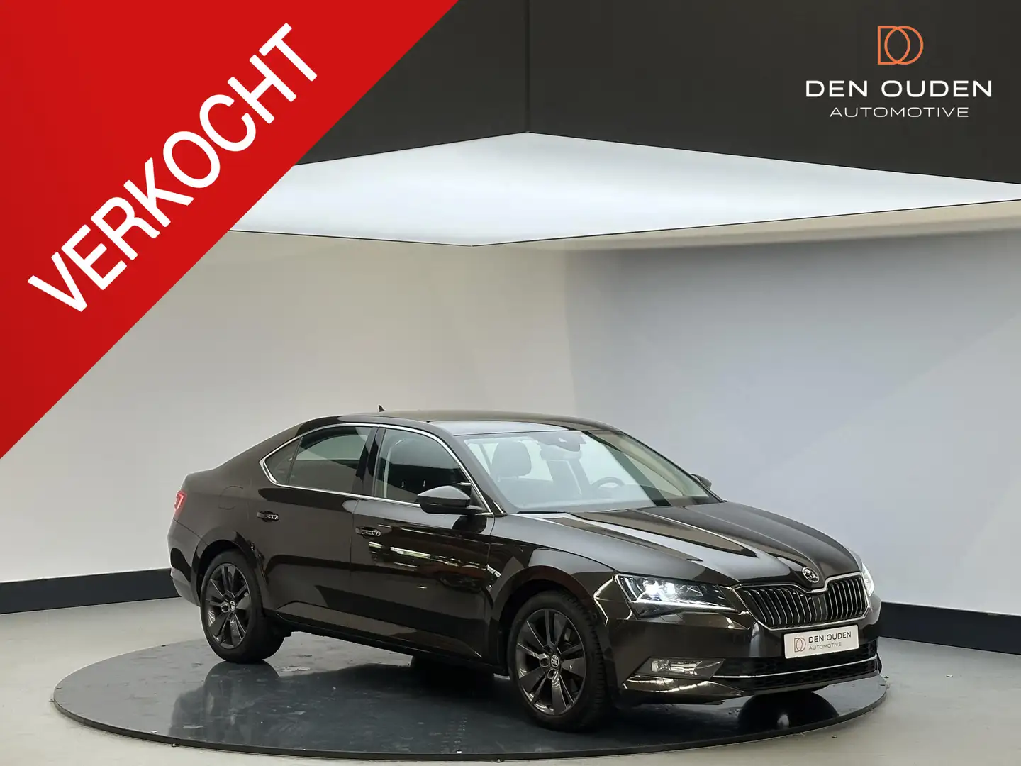 Skoda Superb 1.5 TSI Business Edition | Automaat | Memorystoele Braun - 1
