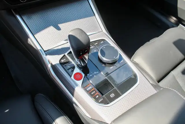 BMW M3 view 9