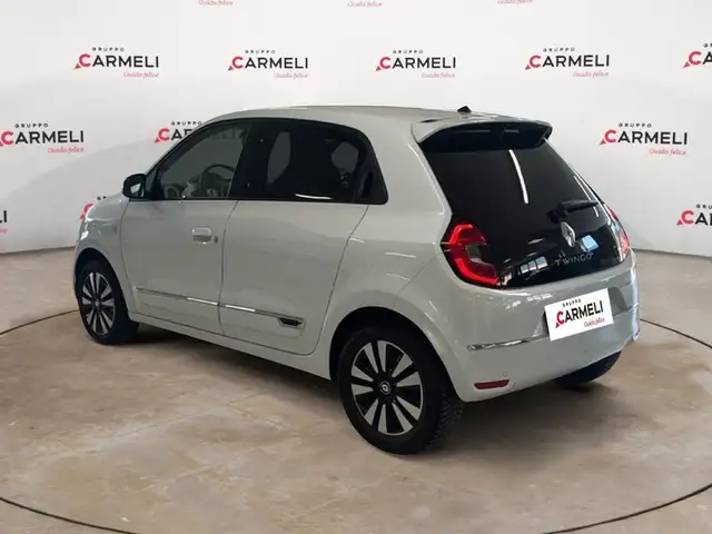 Renault Twingo view 2