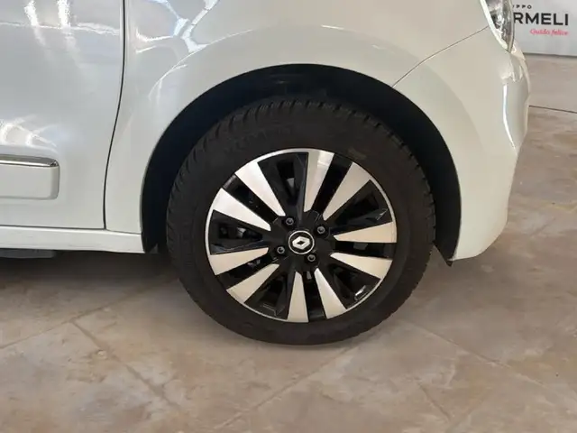 Renault Twingo view 6