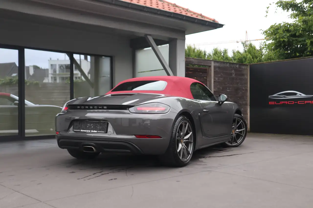 Porsche Boxster Boxster 718 Boxster — photo 3 sur 30