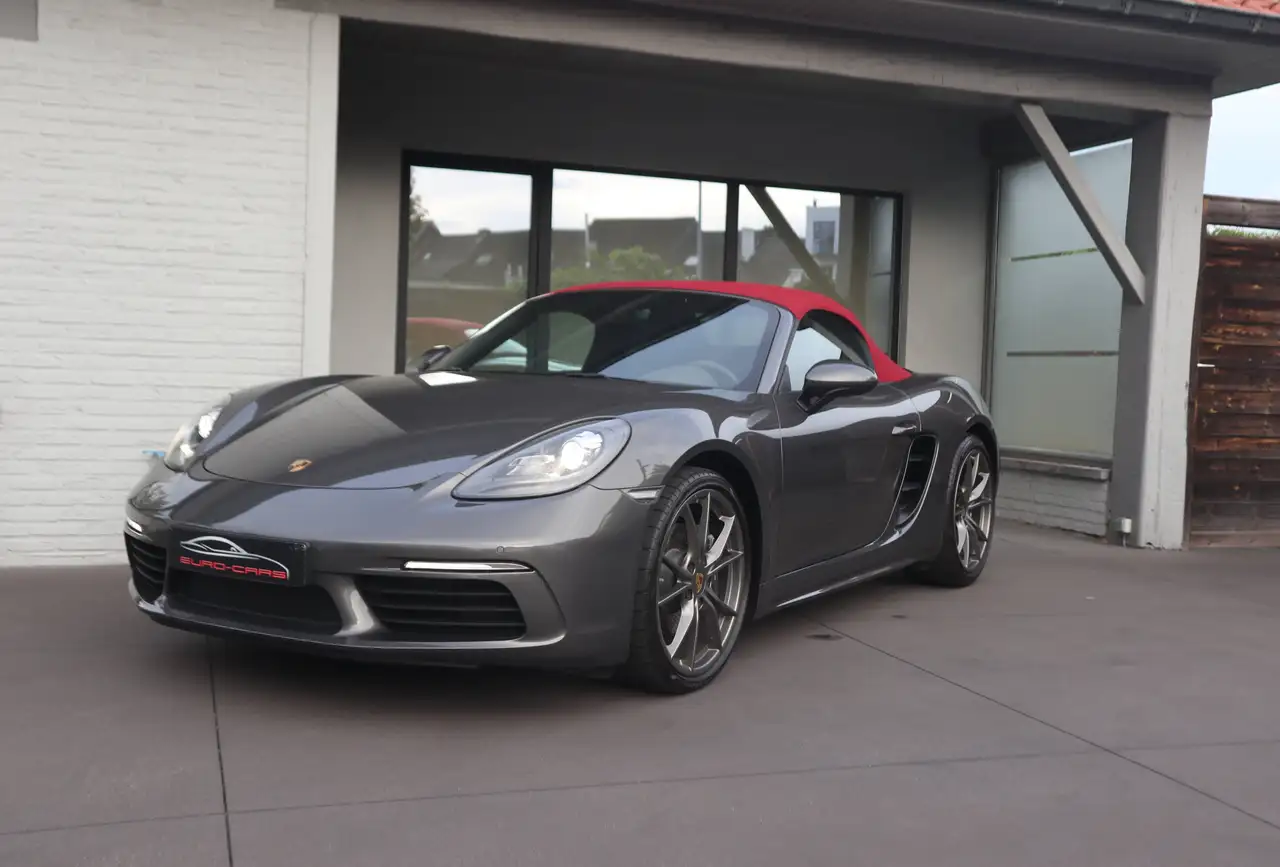 Porsche Boxster Boxster 718 Boxster — photo 12 sur 30