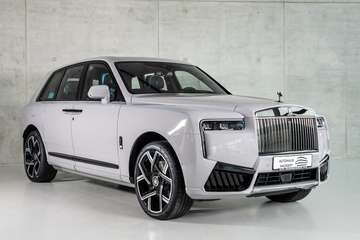 Series II BLACK BADGE 4 SEATS MY 26