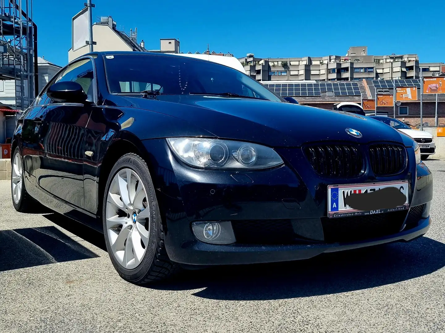 BMW 325 xi (allrad) Schwarz - 1