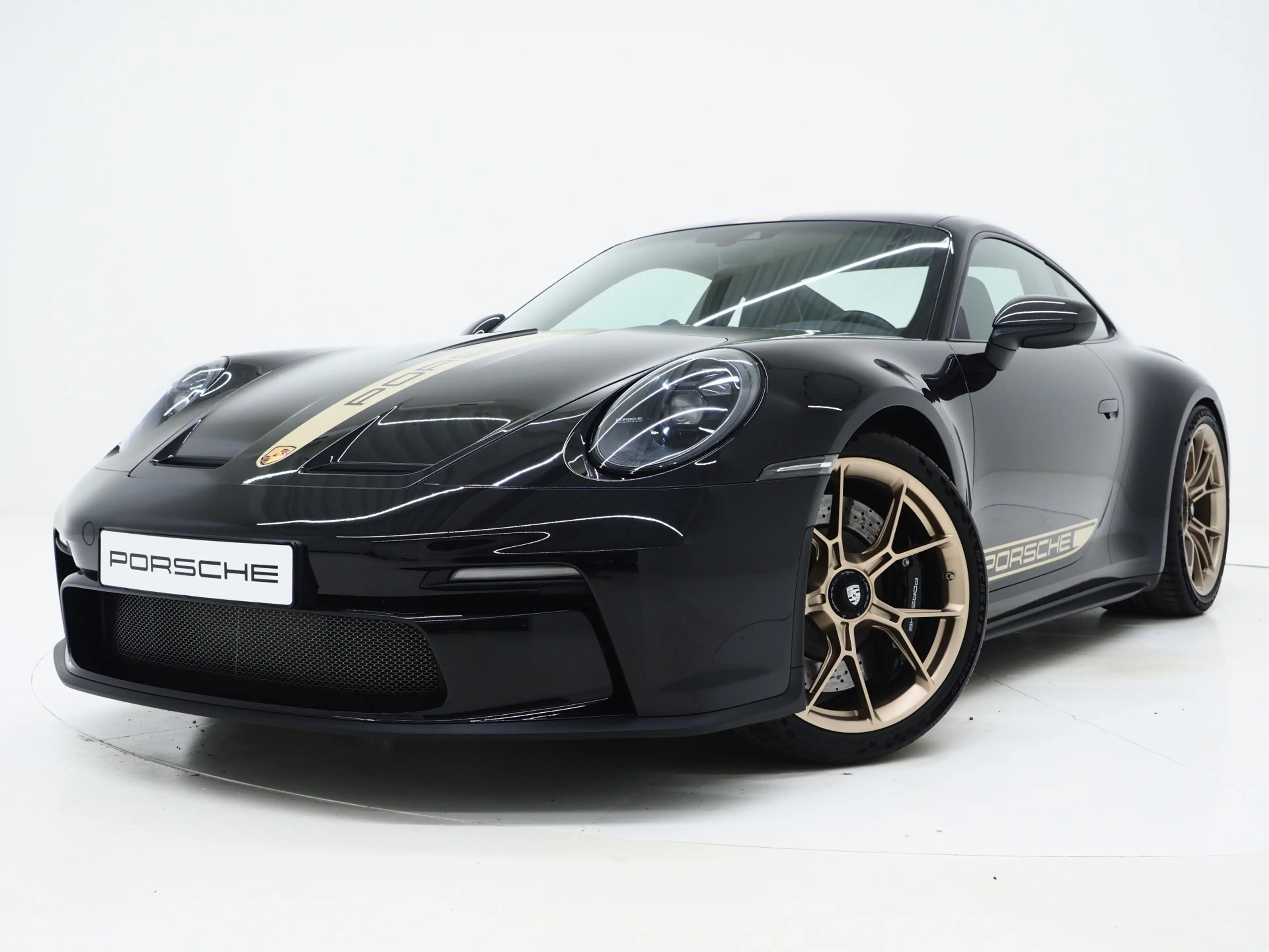 Porsche 992 4.0 GT3 Touring | Akrapovic | PPF | Sports Chrono — photo 2