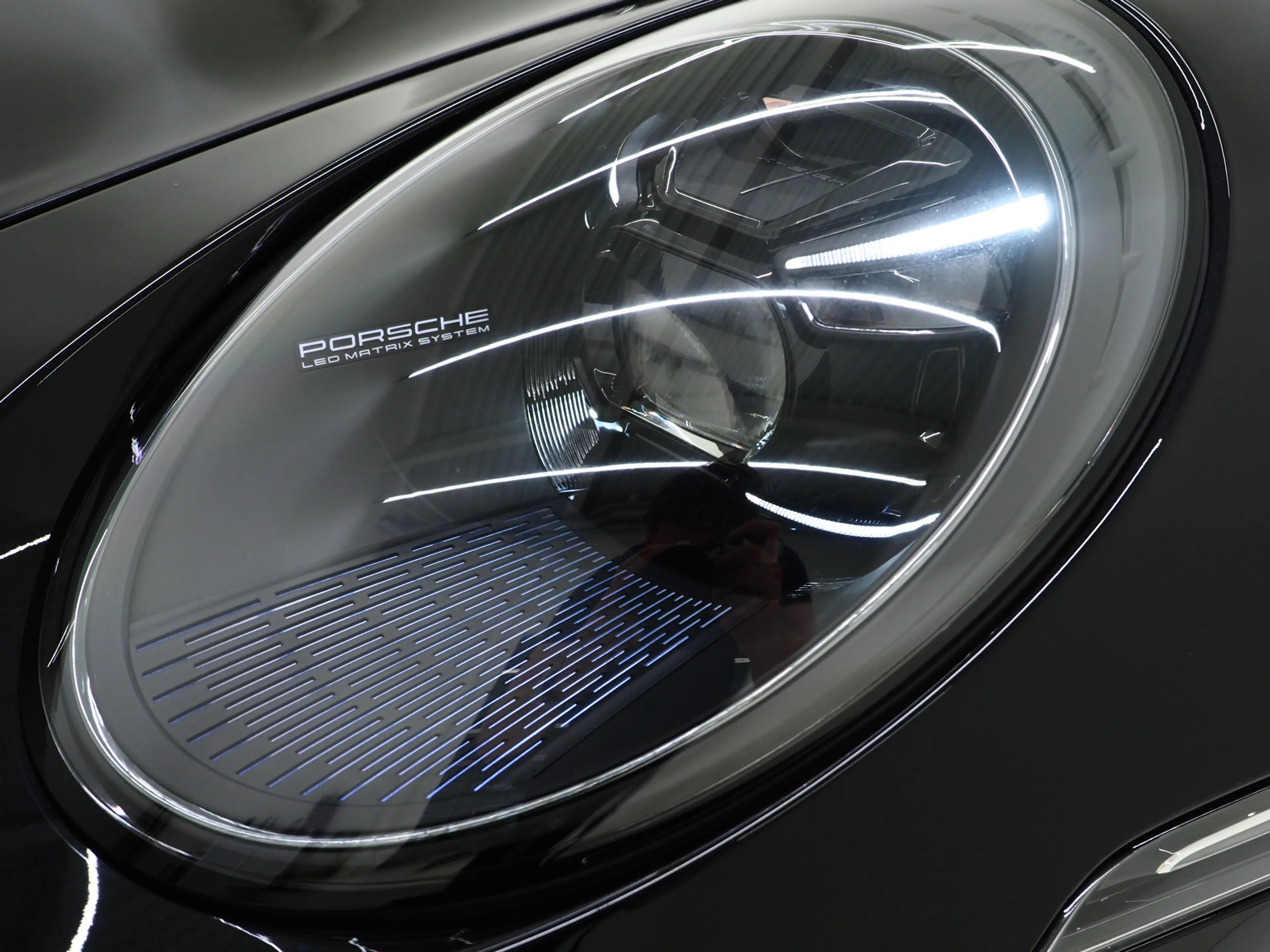 Porsche 992 4.0 GT3 Touring | Akrapovic | PPF | Sports Chrono — photo 18