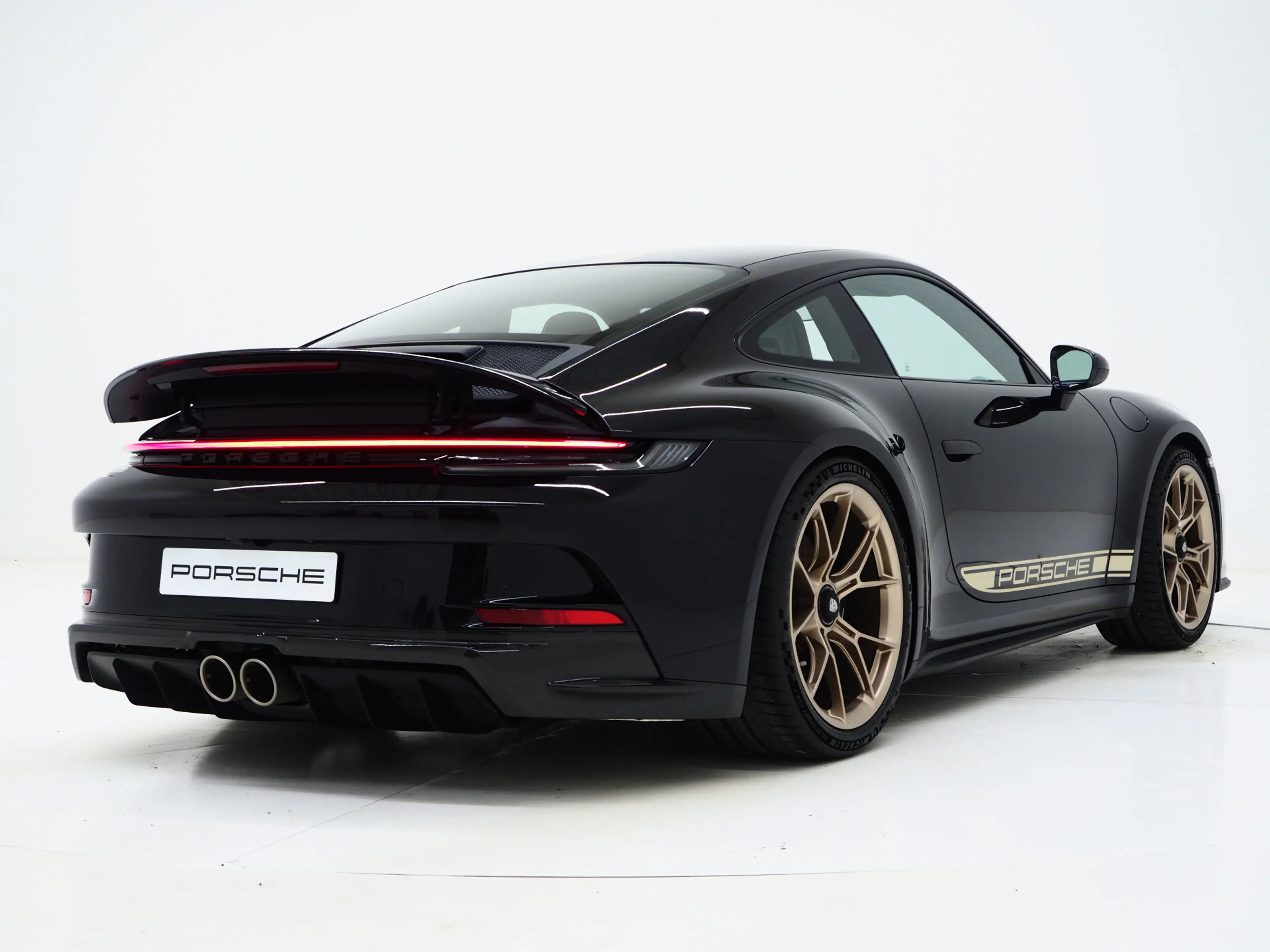 Porsche 992 4.0 GT3 Touring | Akrapovic | PPF | Sports Chrono — photo 10